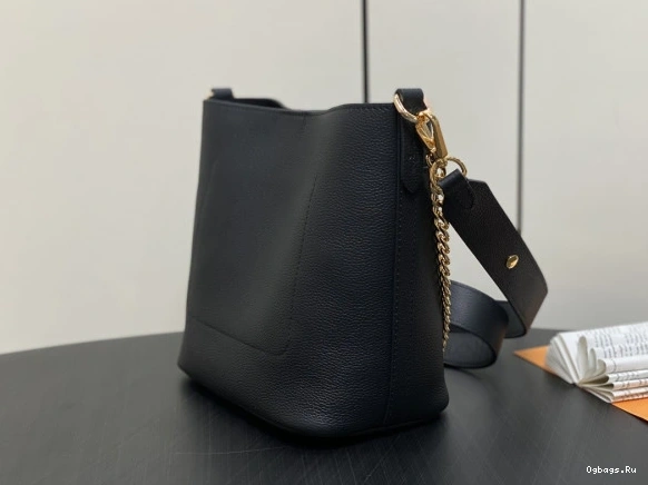 VUITTON x x LOUIS Walk - Lock 20 20.5 12CM and 0214